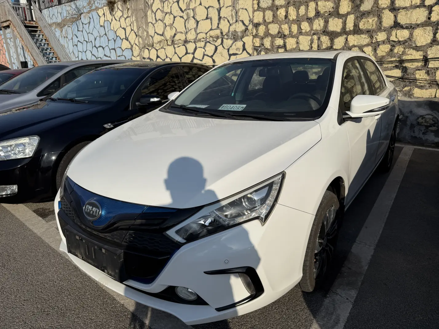 BYD QinEV  из Китая