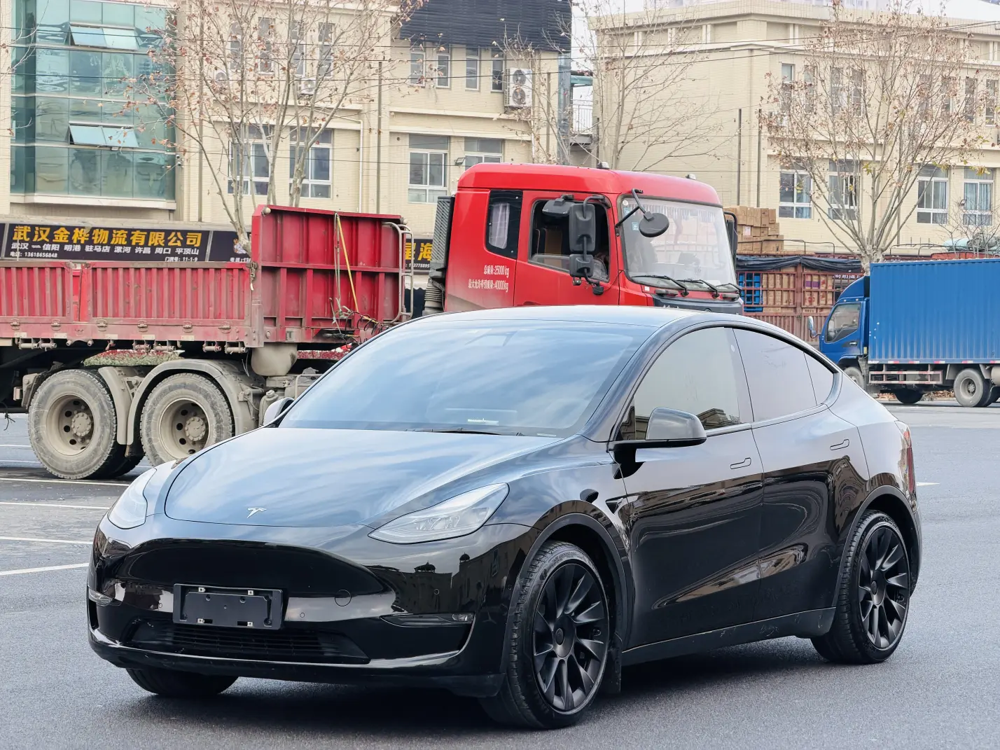 Tesla Model Y  из Китая