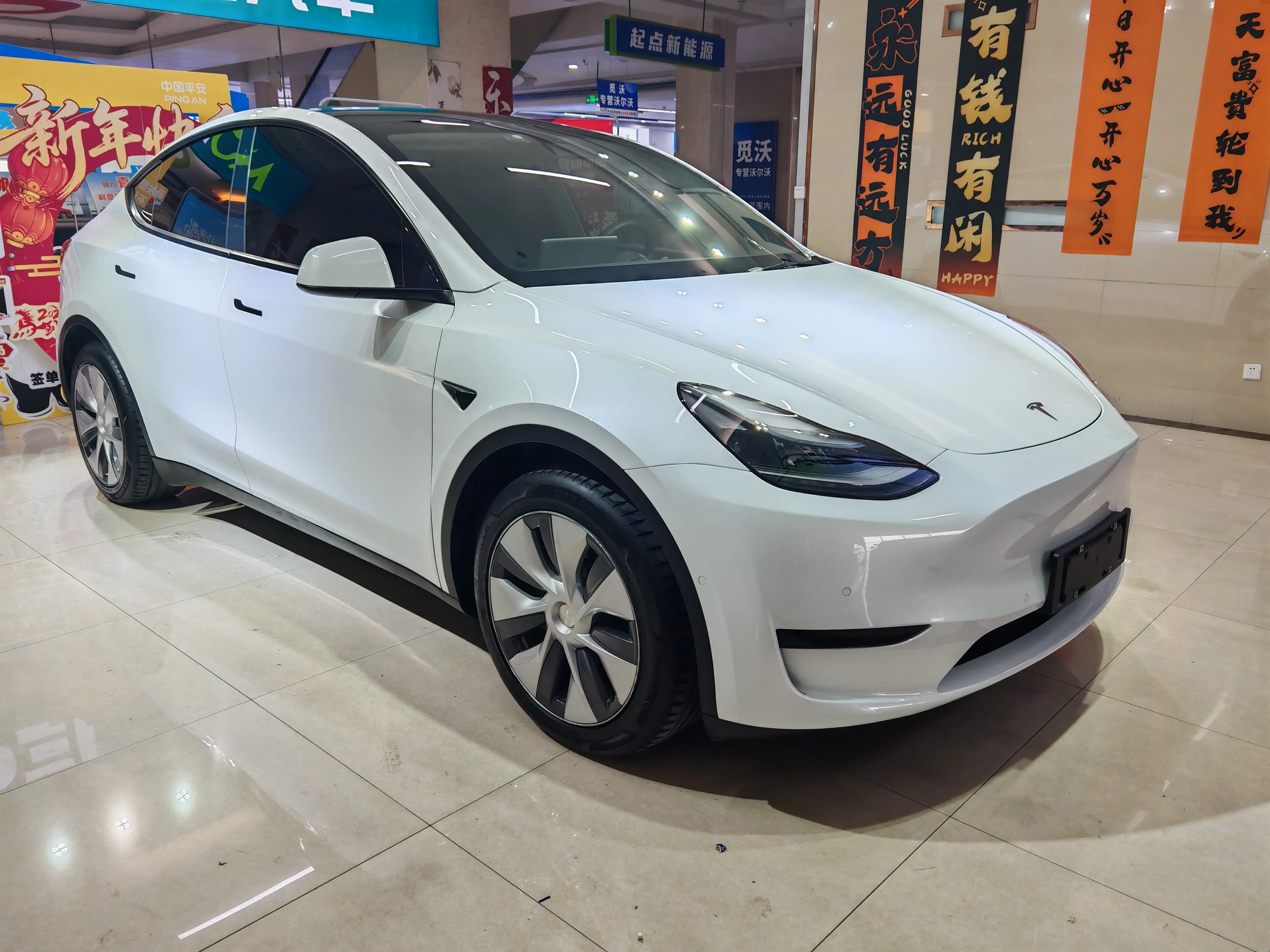 Tesla Model Y  из Китая