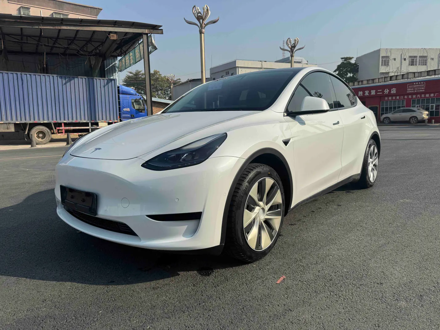 Tesla Model Y  из Китая