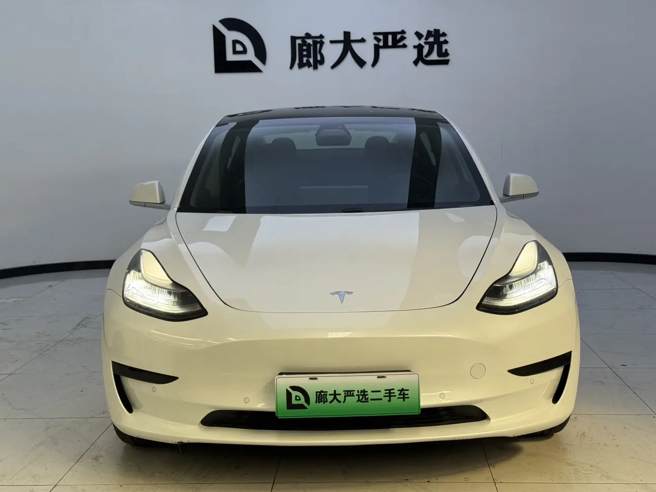 Tesla Model 3  из Китая