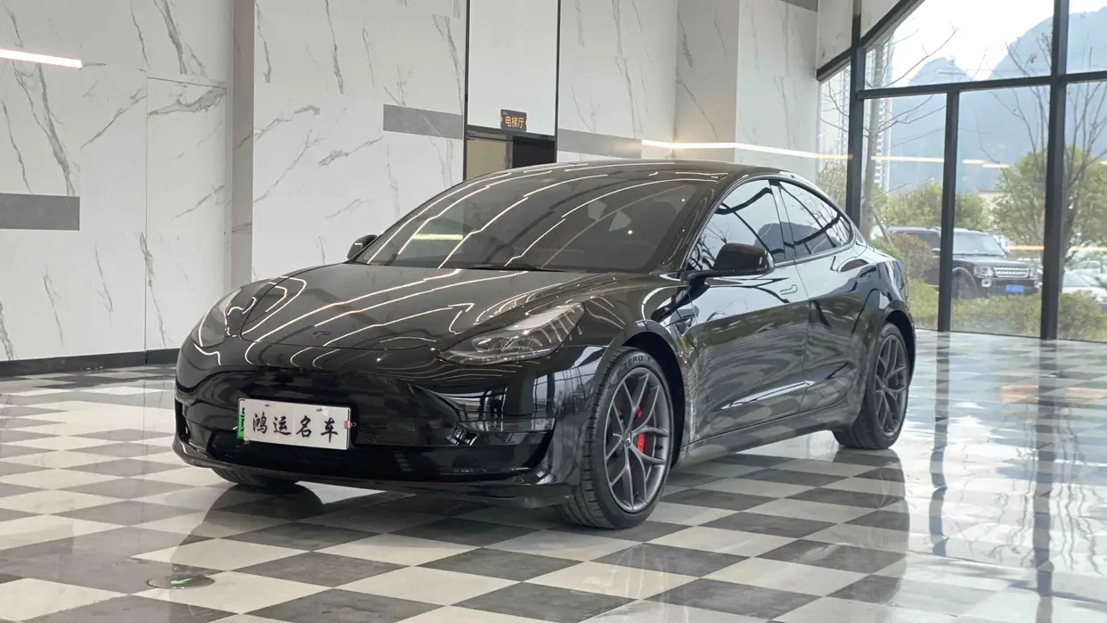 Tesla Model 3  из Китая