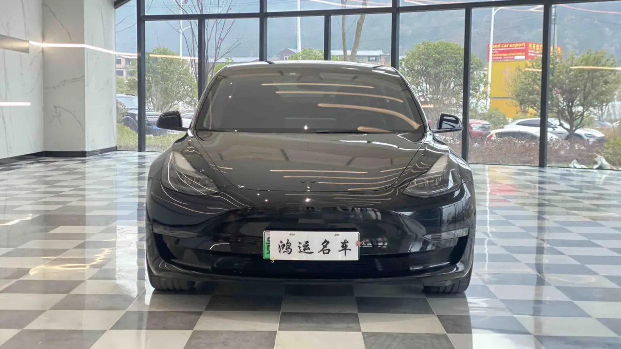 Tesla Model 3  из Китая