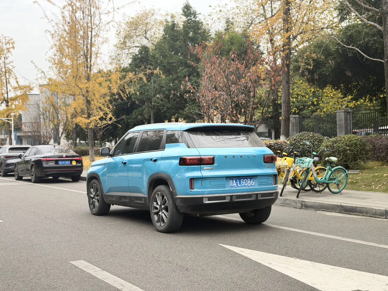 Geely ICON  из Китая