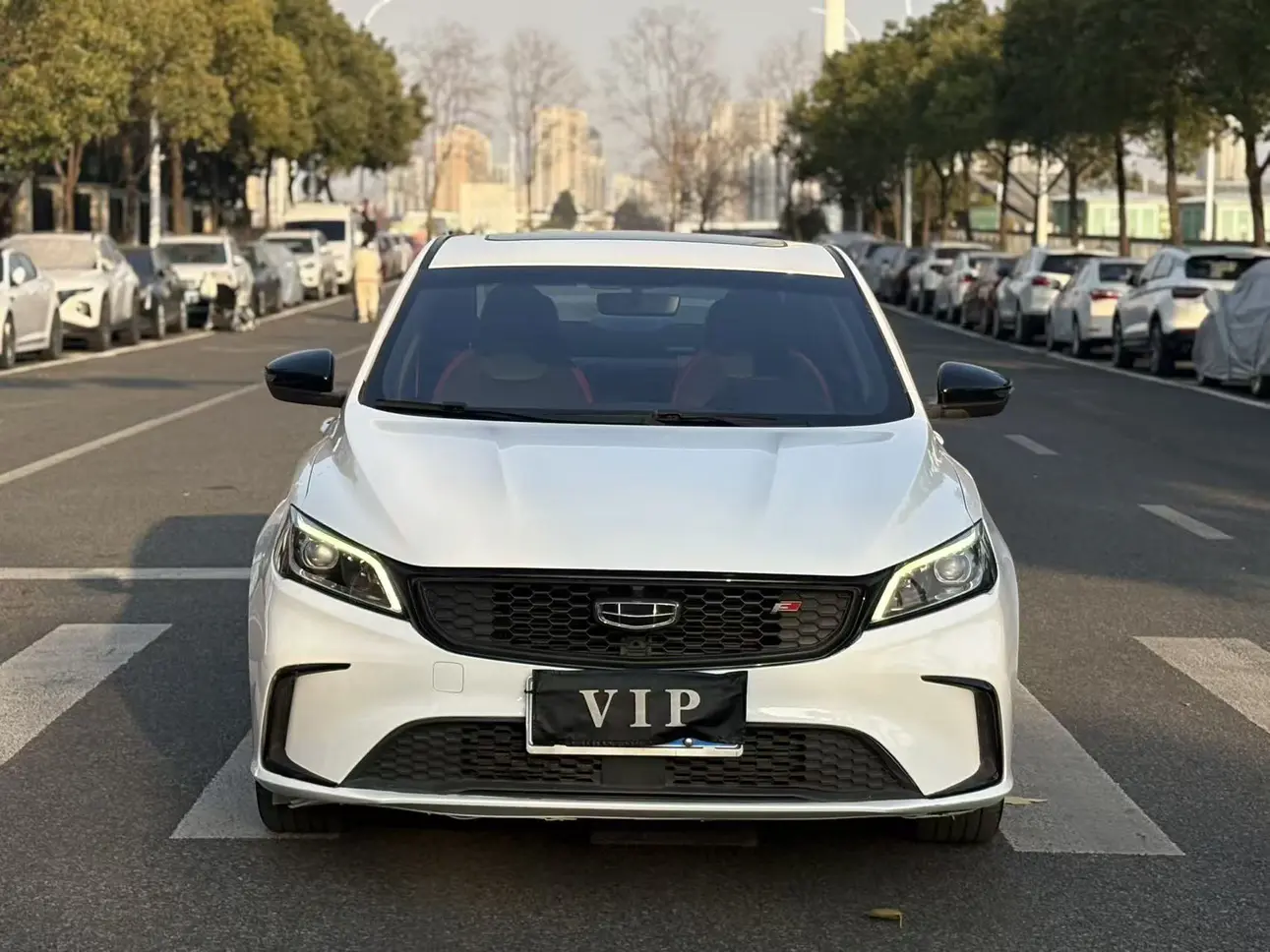 Geely Binrui  из Китая