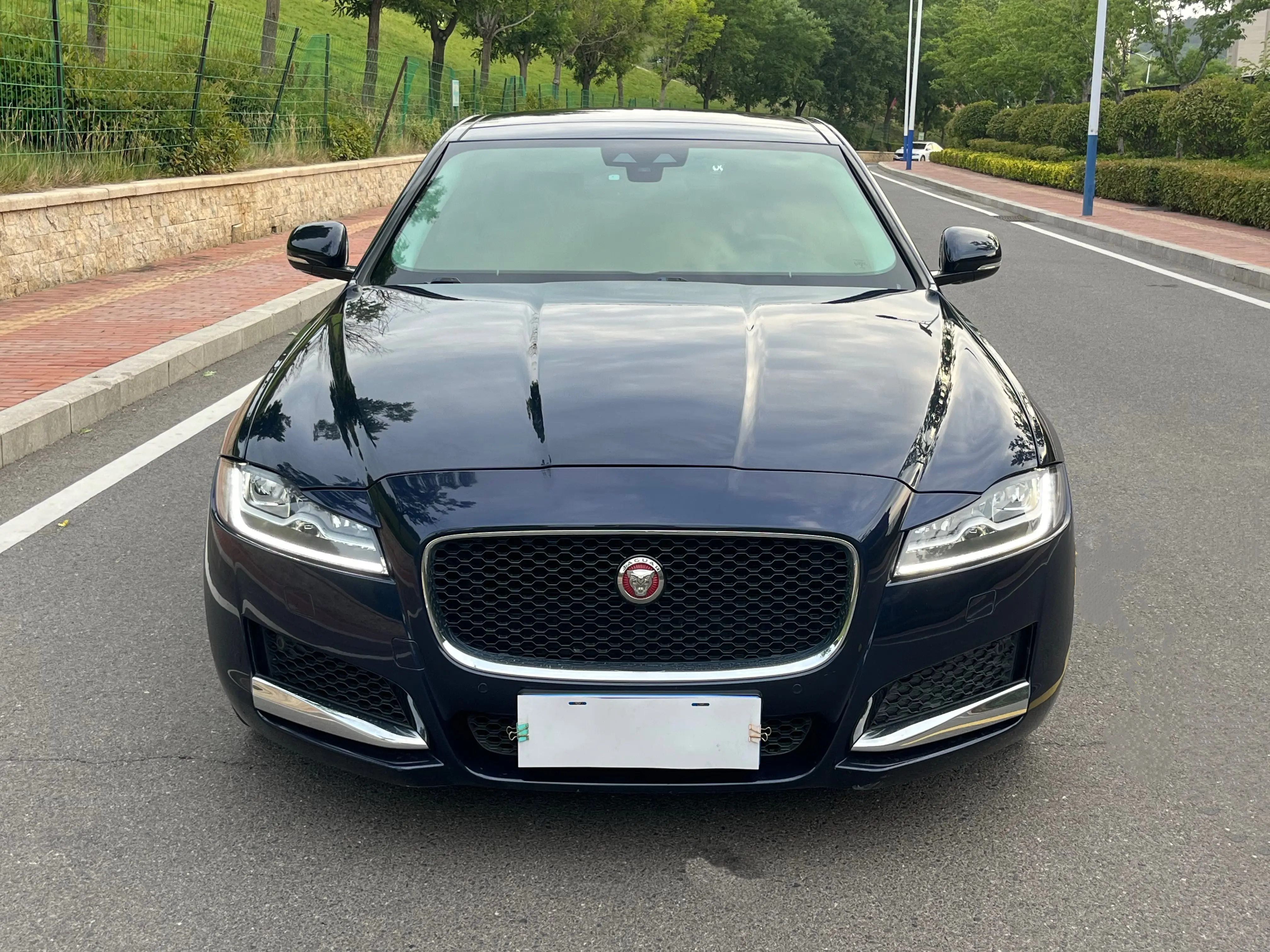 Jaguar XFL  из Китая