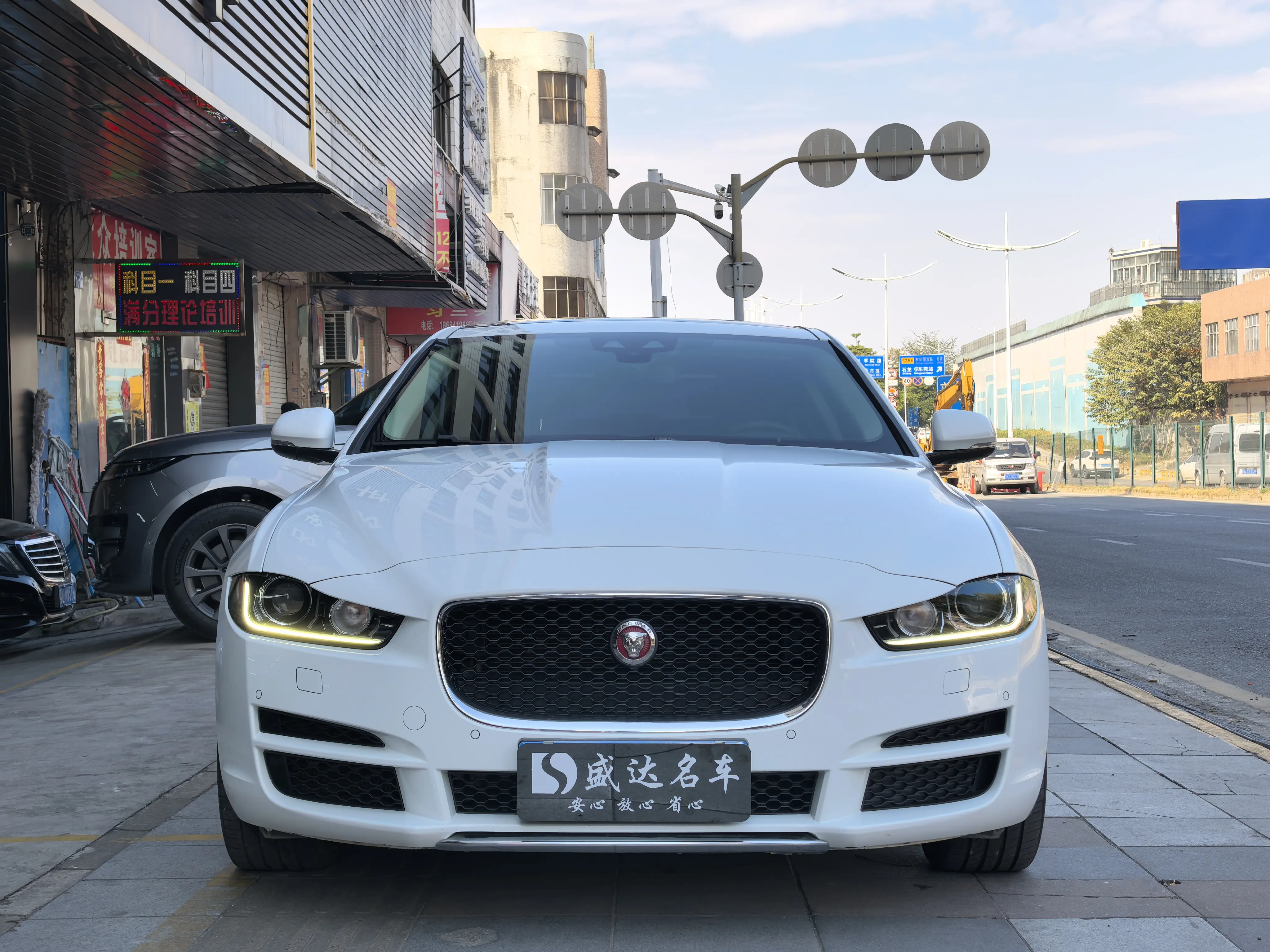 Jaguar XEL  из Китая