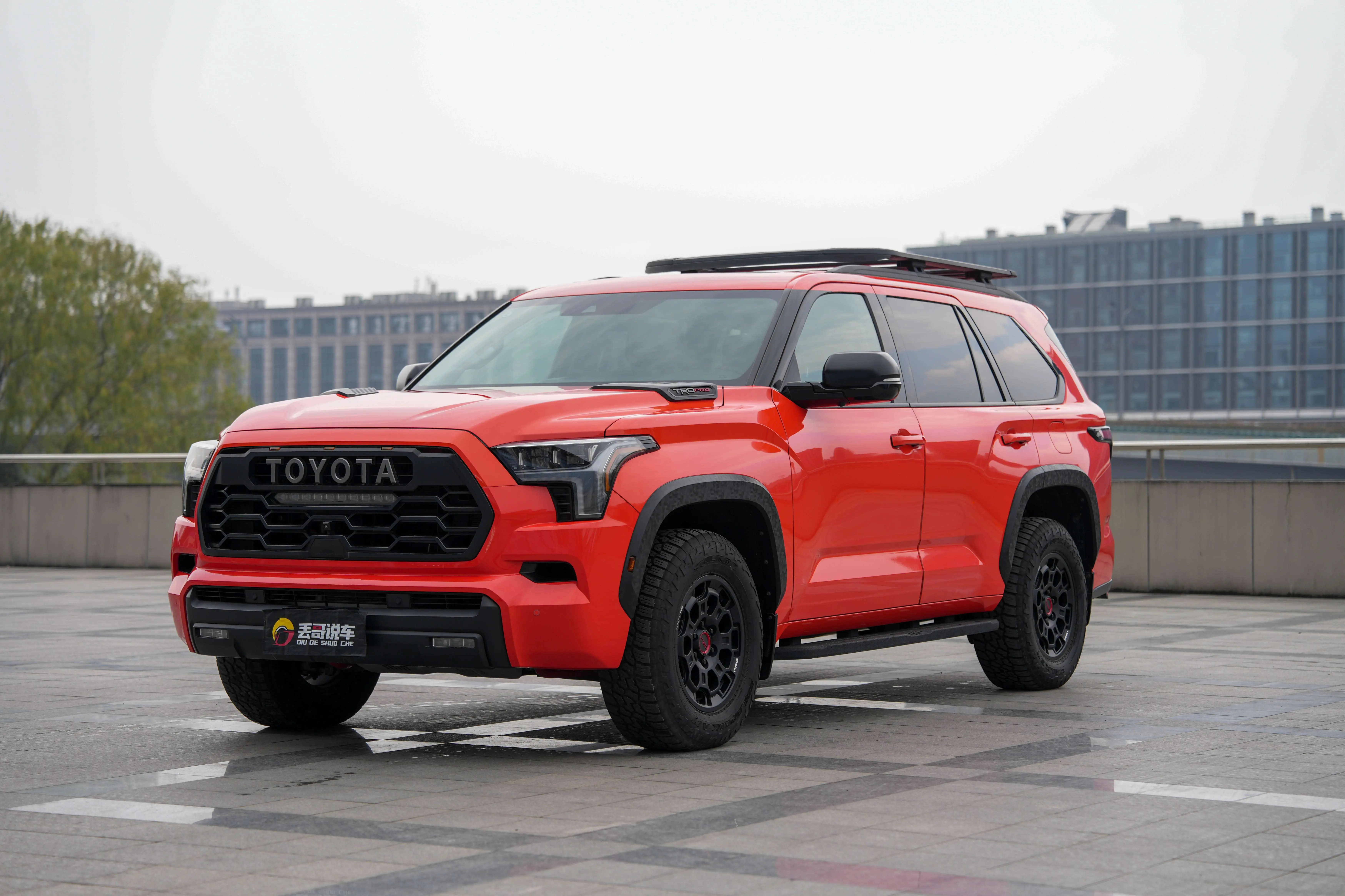 Toyota Sequoia