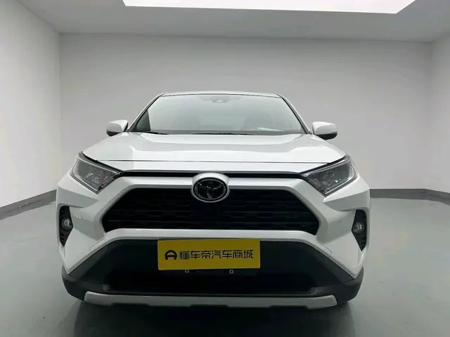 Toyota RAV4  из Китая