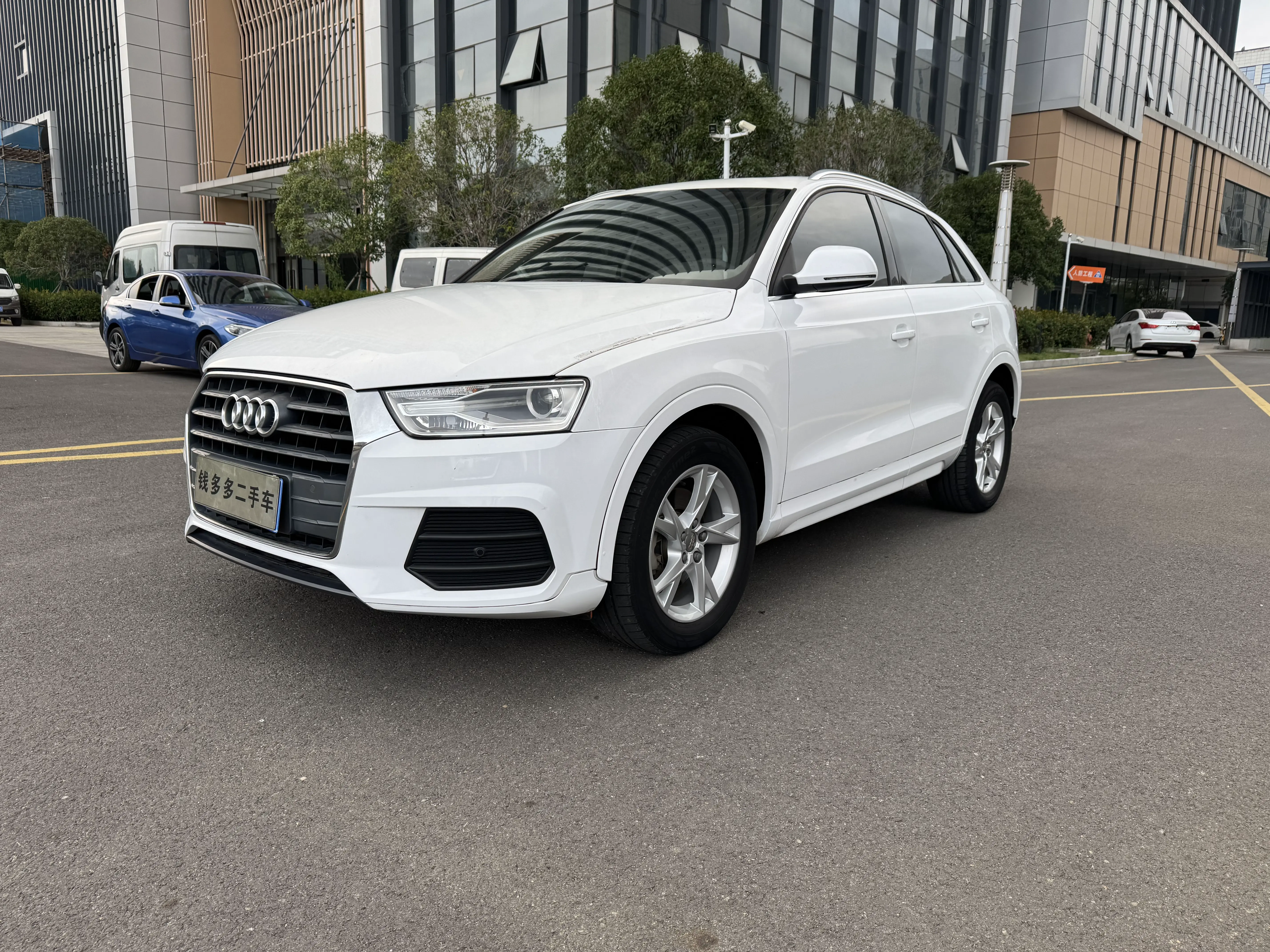 Audi Q3  из Китая
