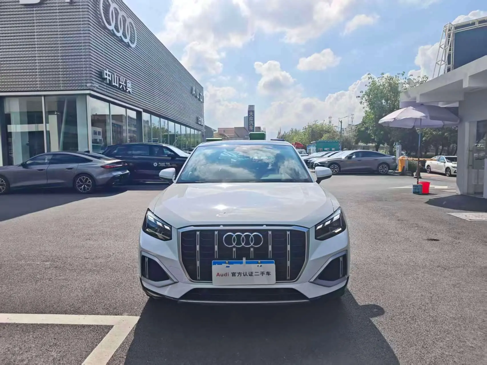 Audi Q2L  из Китая