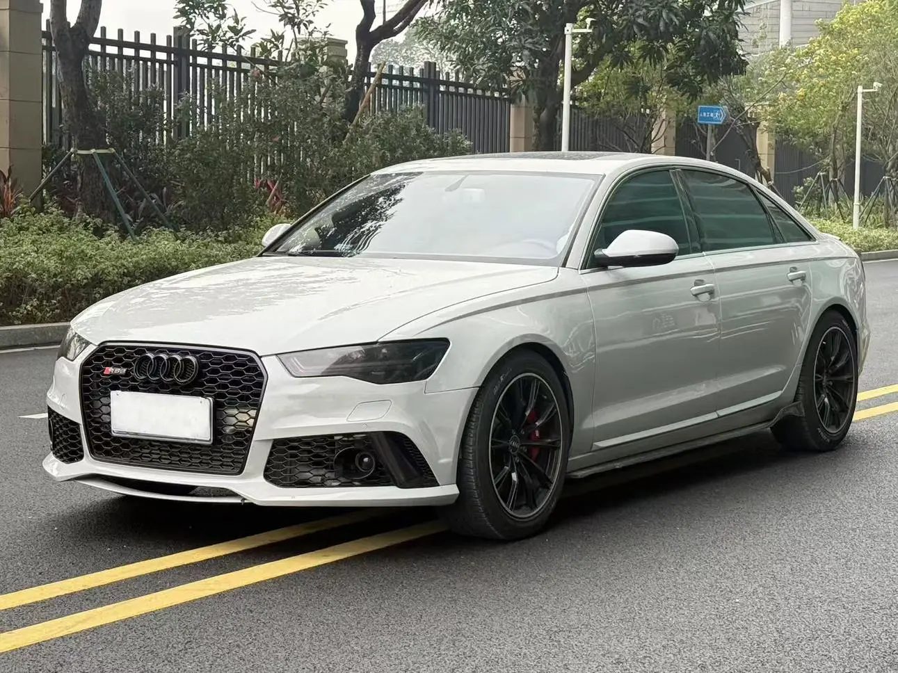 Audi A6L  из Китая