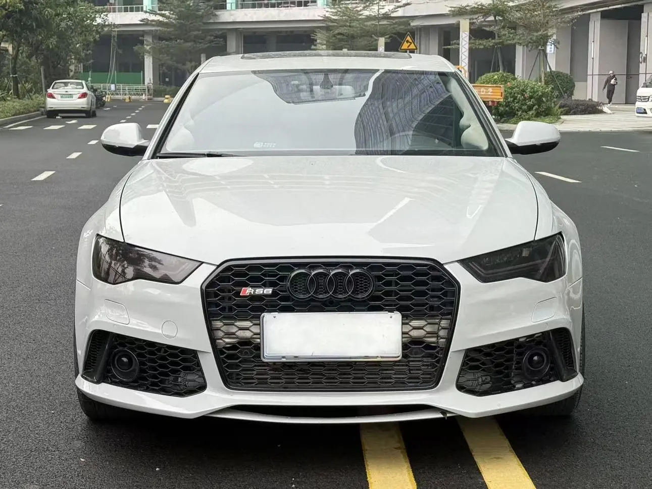 Audi A6L  из Китая