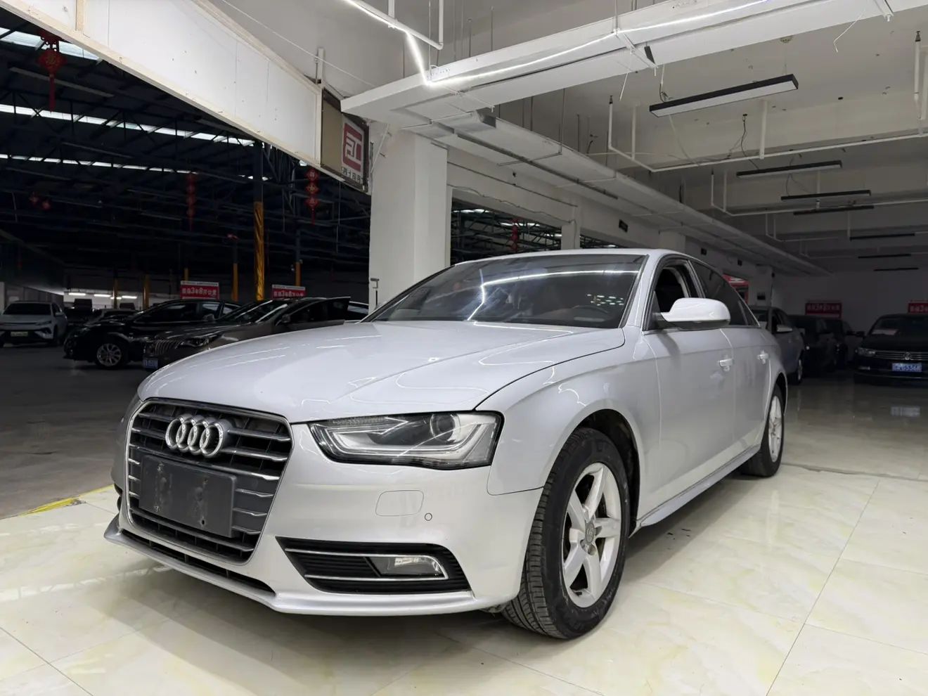 Audi A4L  из Китая