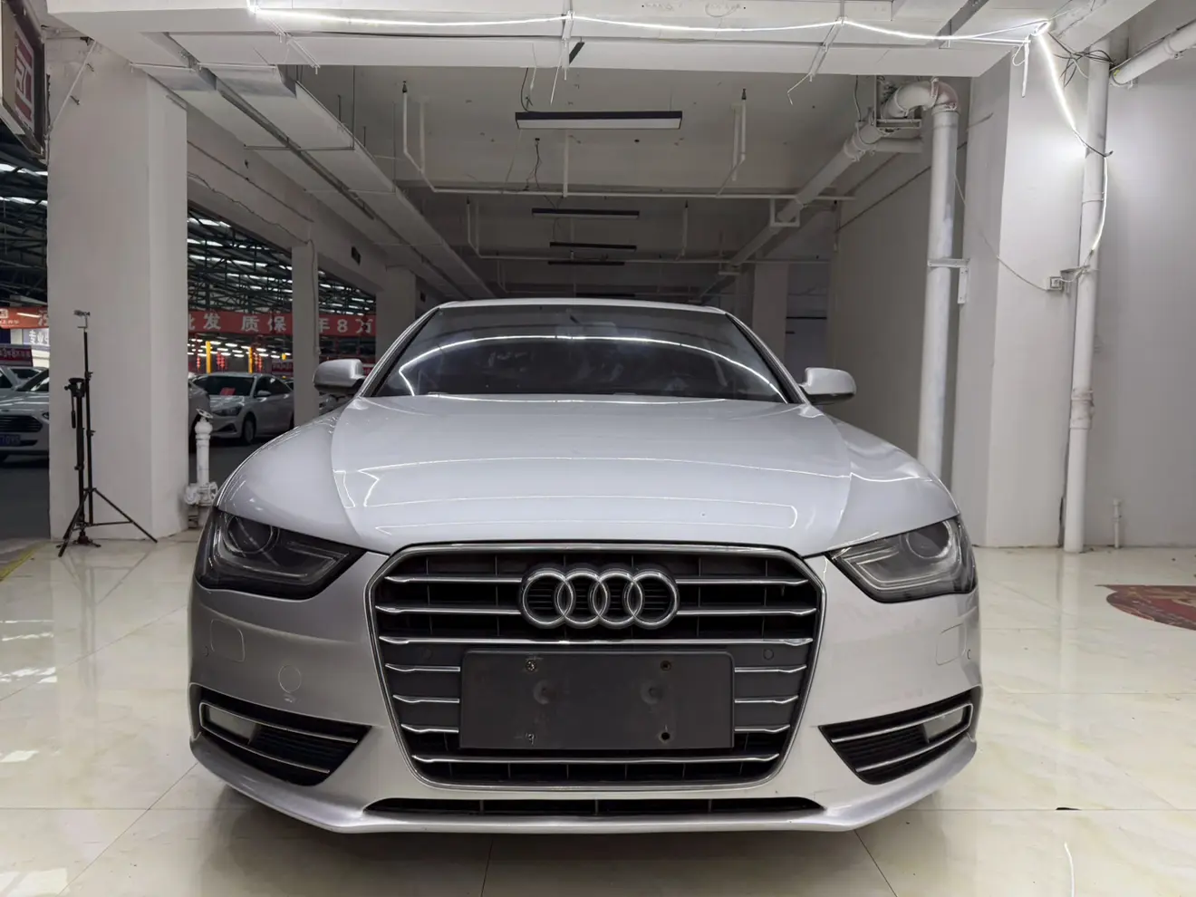 Audi A4L  из Китая