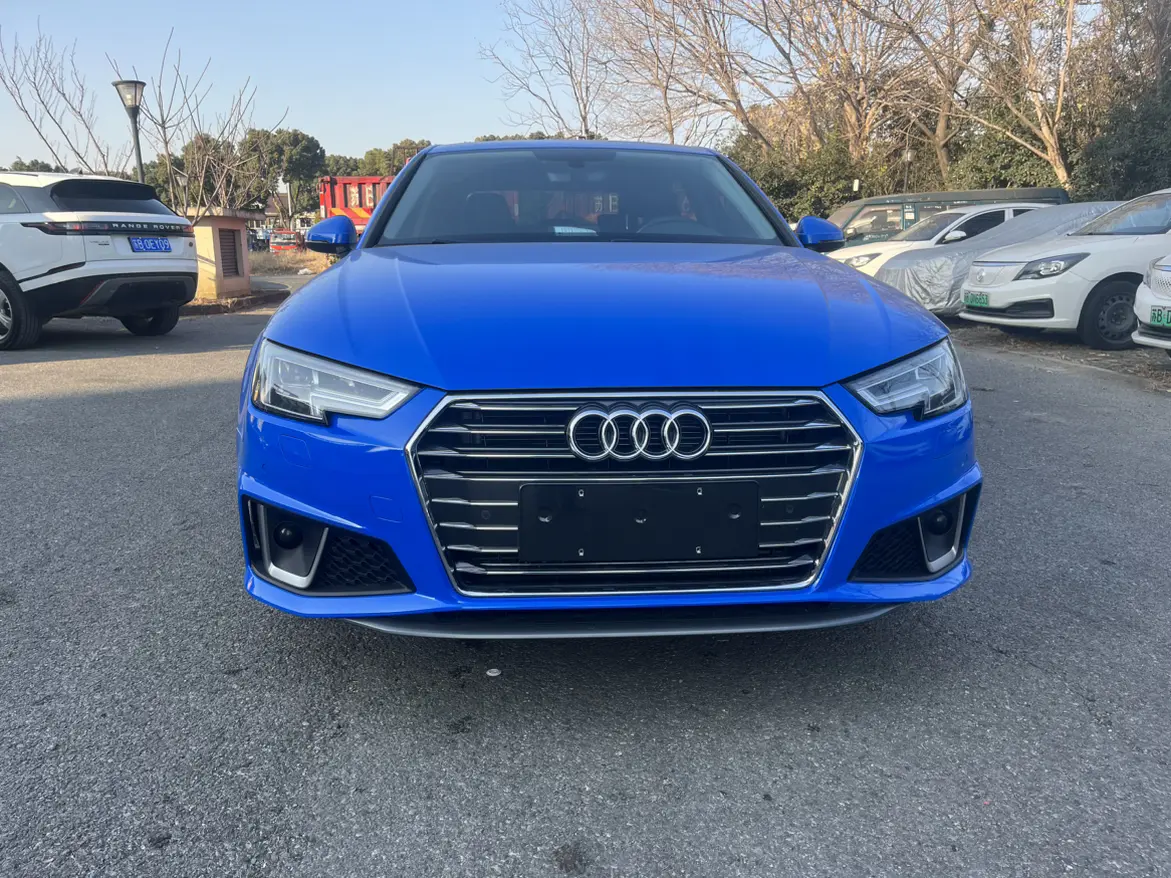 Audi A4L  из Китая