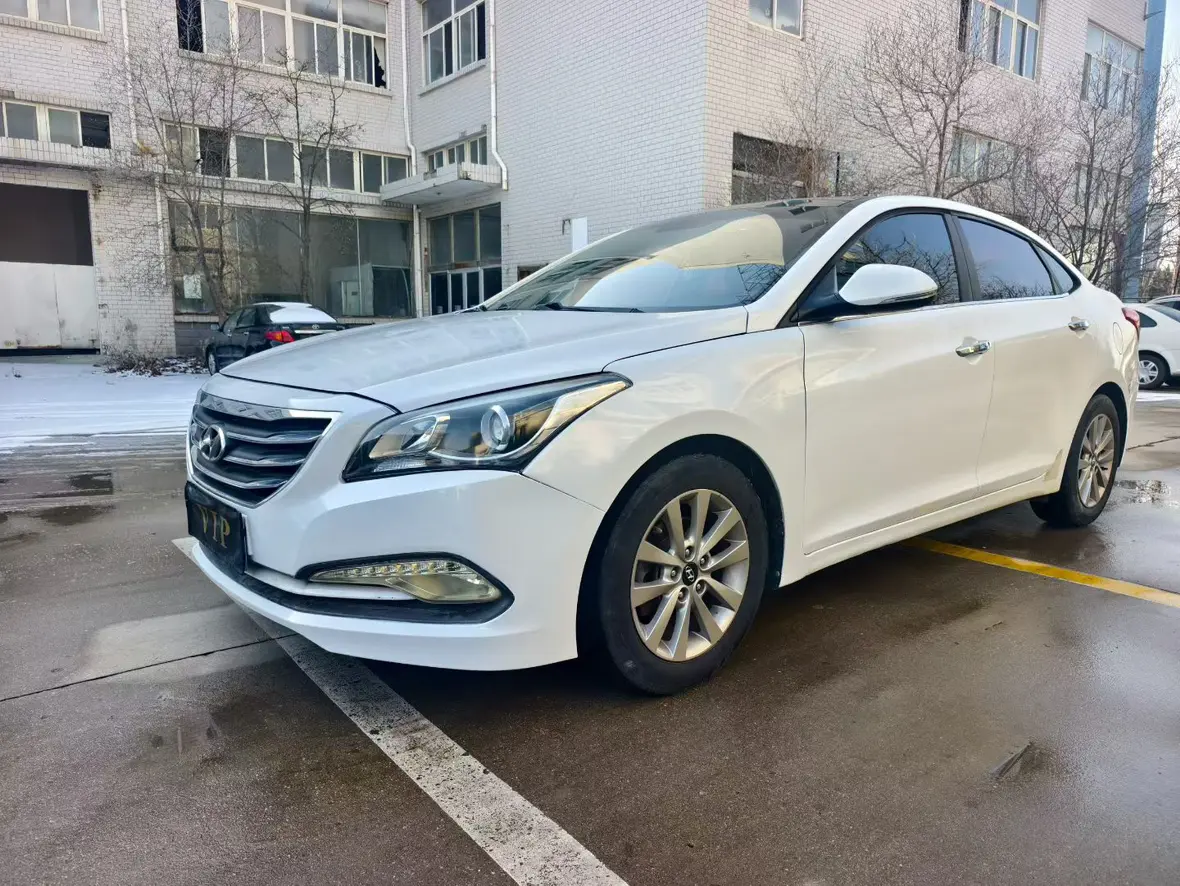 Hyundai Famous pictures  из Китая