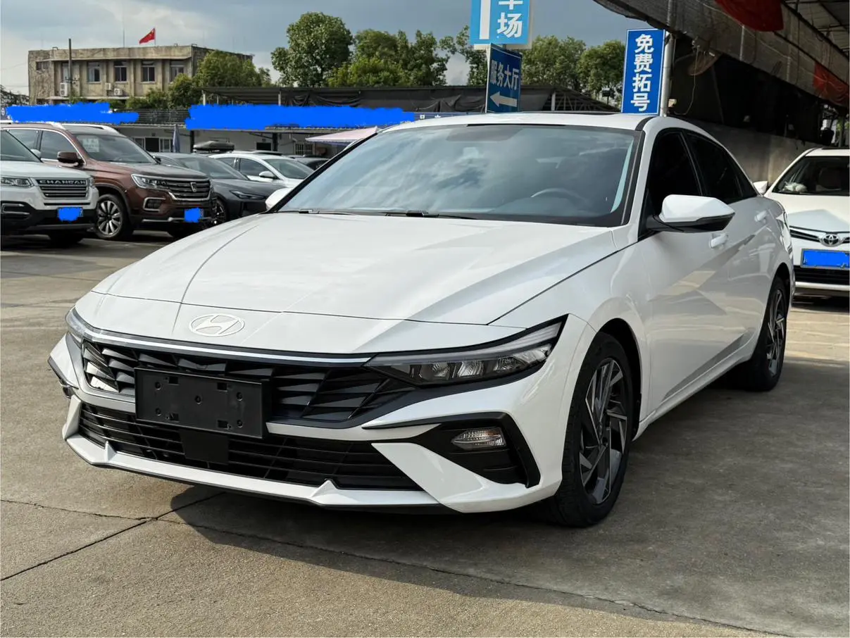 Hyundai Elantra  из Китая