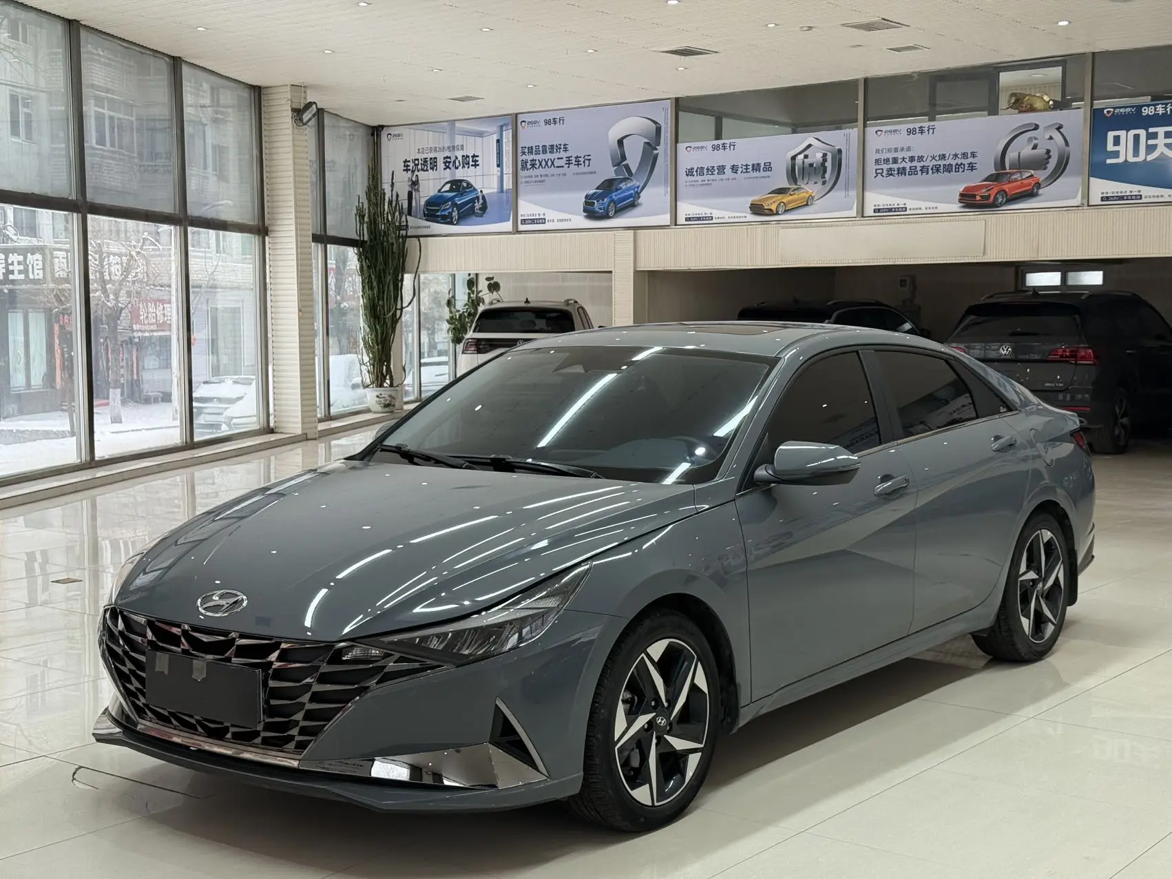 Hyundai Elantra