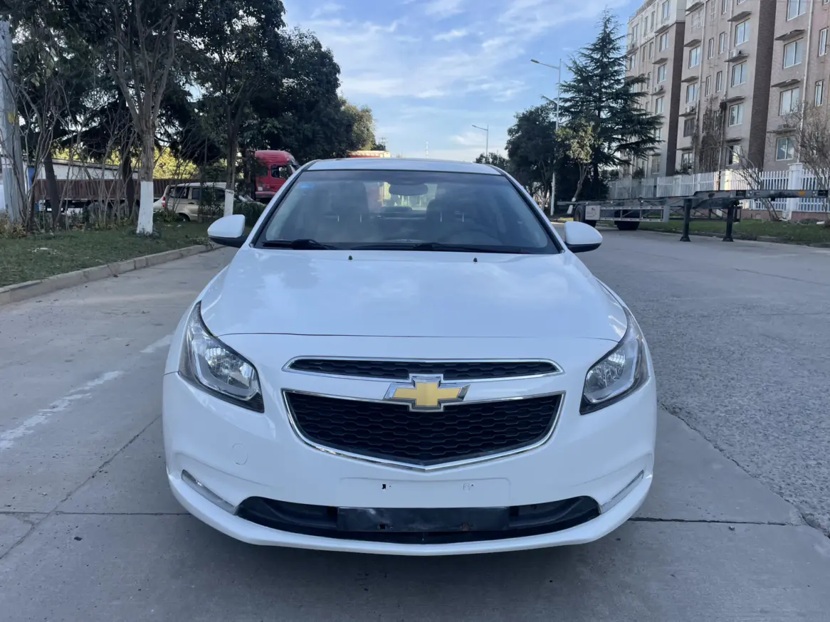 Chevrolet Monza (Cruze)  из Китая