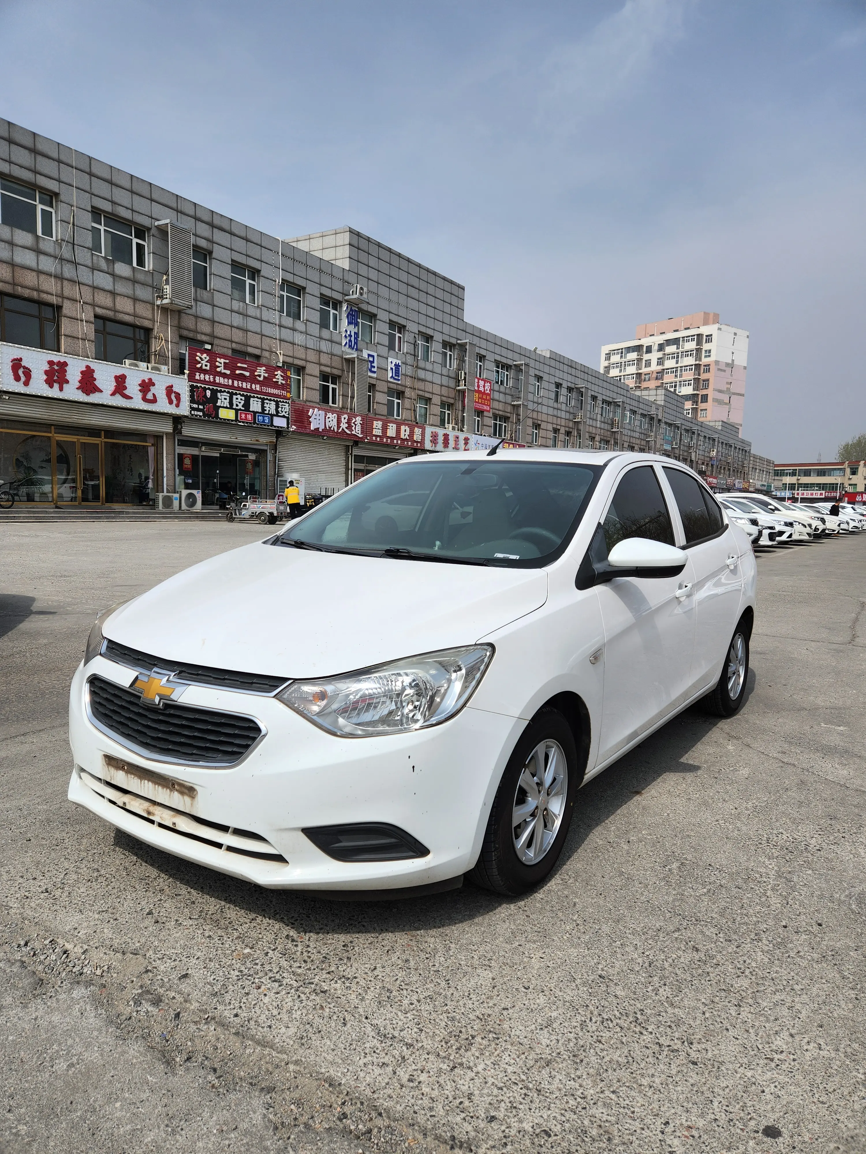 Chevrolet Sail  из Китая