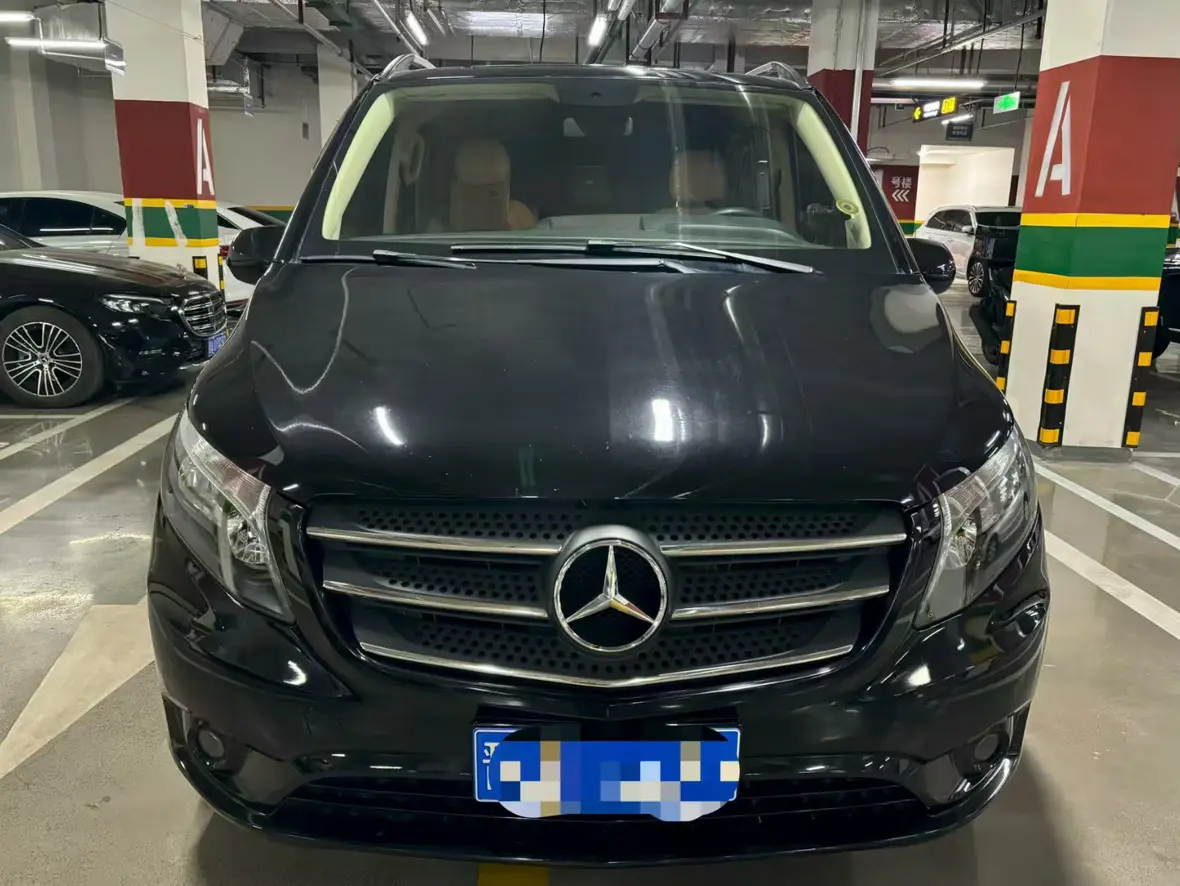 Mercedes-Benz Vito  из Китая