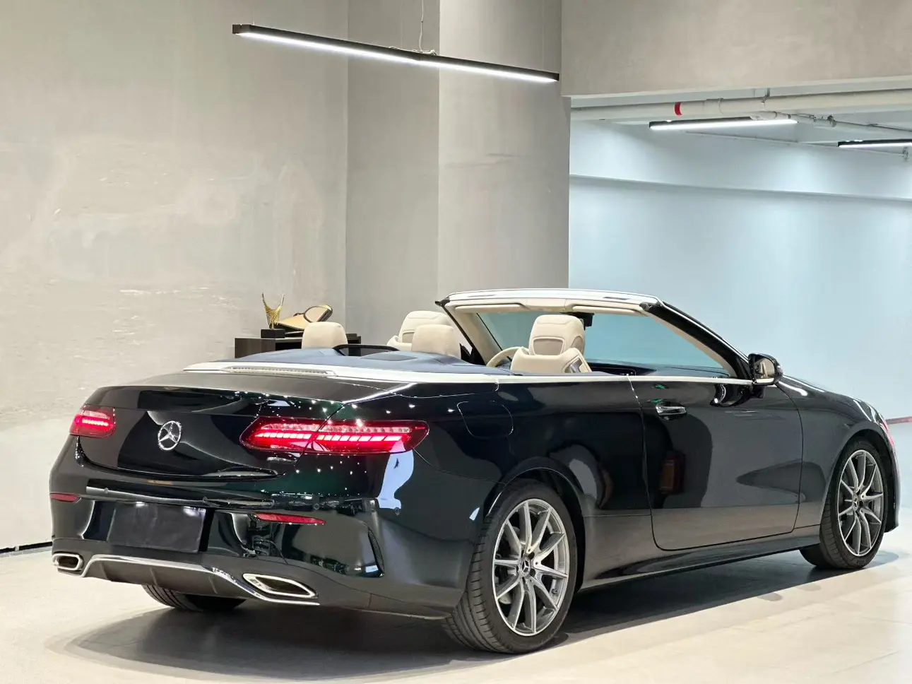 Mercedes-Benz E-Class  из Китая