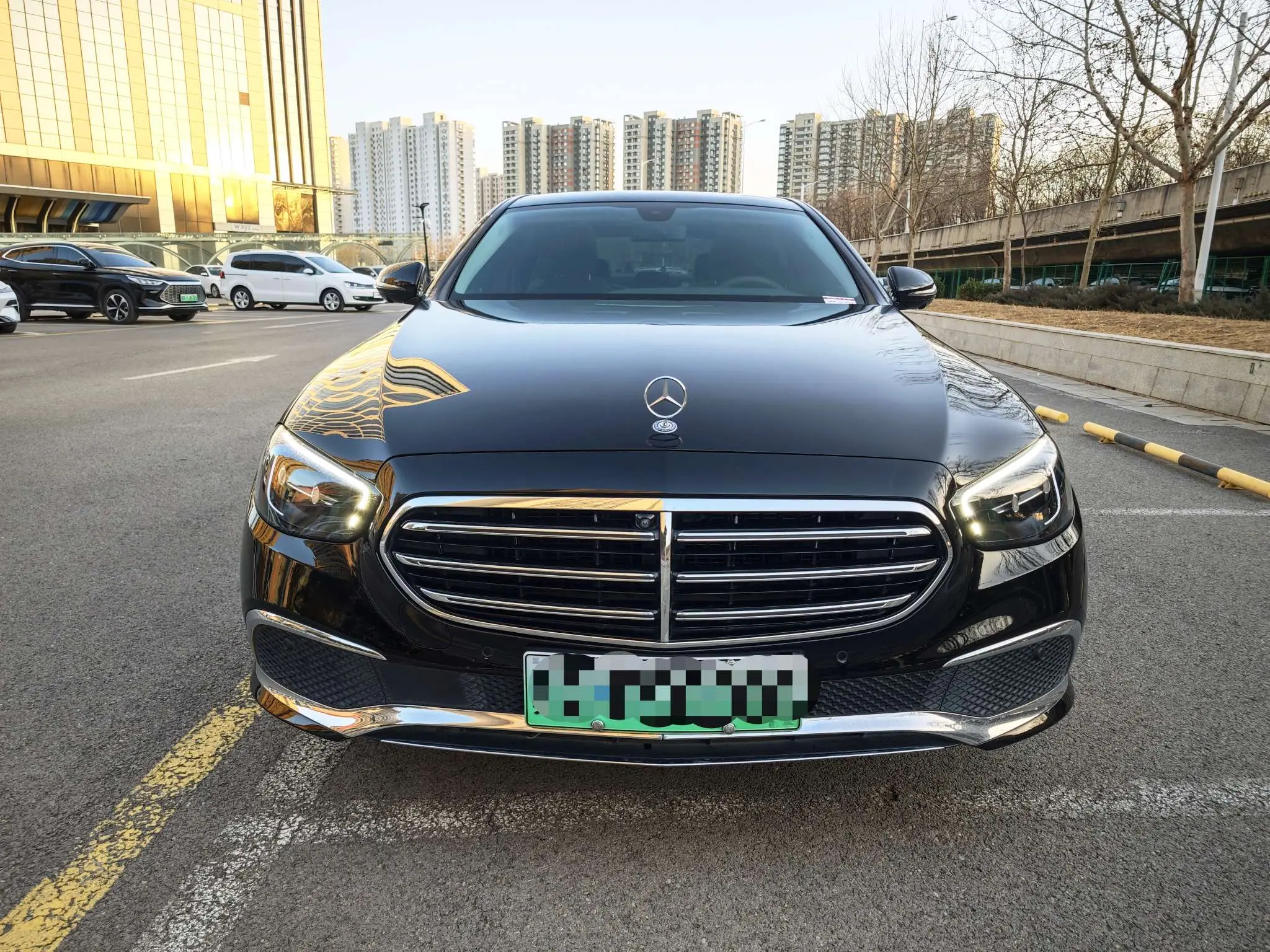 Mercedes-Benz E-Class PHEV  из Китая