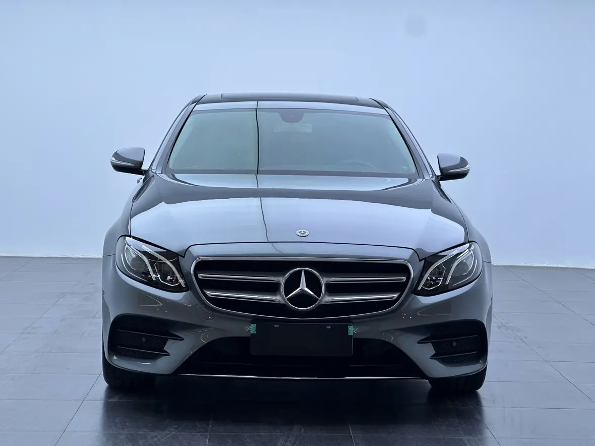 Mercedes-Benz E-Class  из Китая