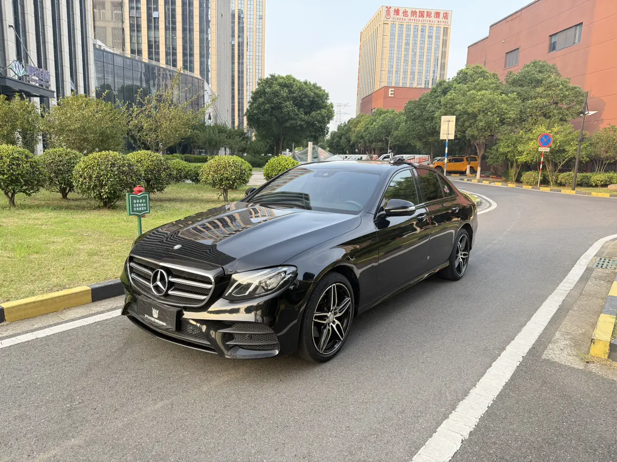 Mercedes-Benz E-Class  из Китая