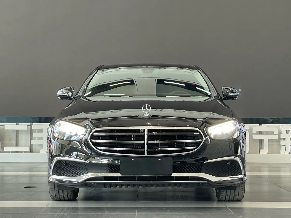 Mercedes-Benz E-Class  из Китая