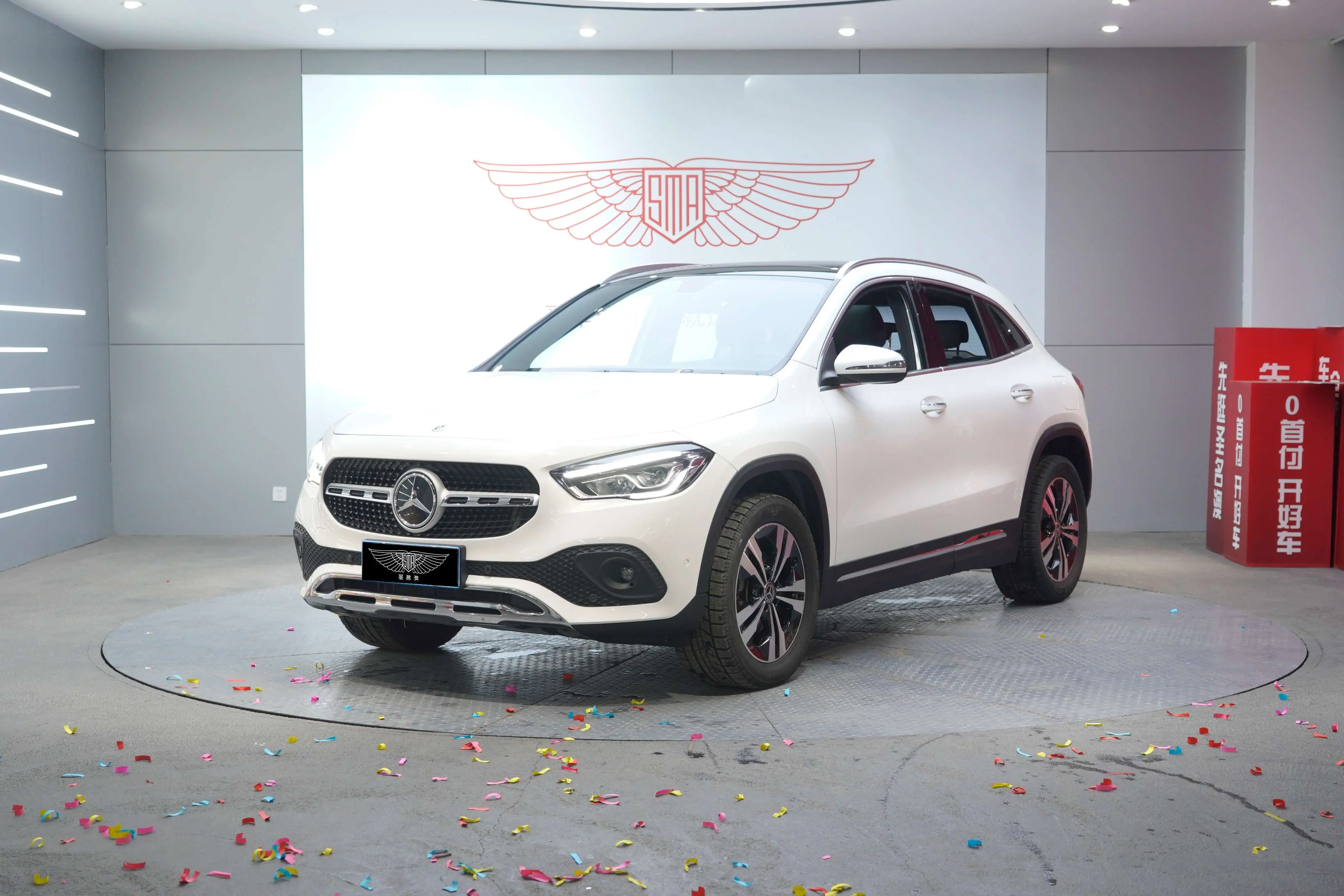 Mercedes-Benz GLA  из Китая
