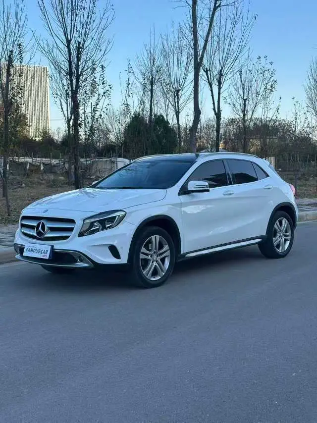 Mercedes-Benz GLA  из Китая