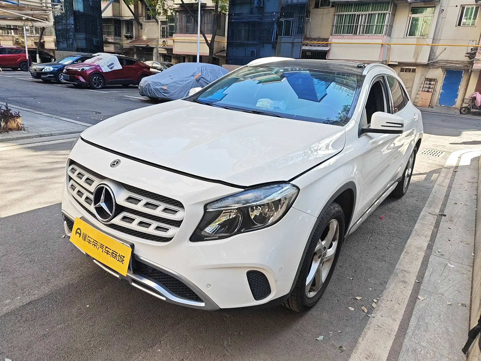 Mercedes-Benz GLA  из Китая