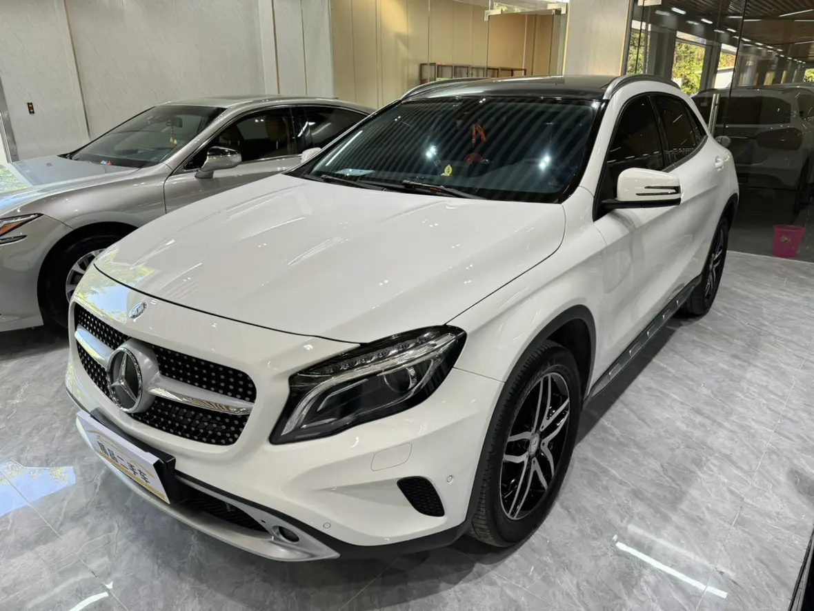 Mercedes-Benz GLA  из Китая
