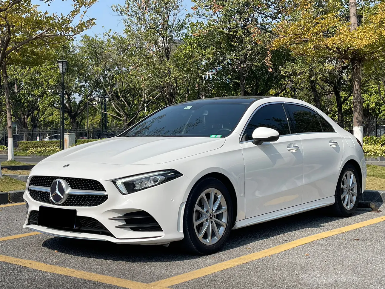 Mercedes-Benz Mercedes Benz A Class  из Китая