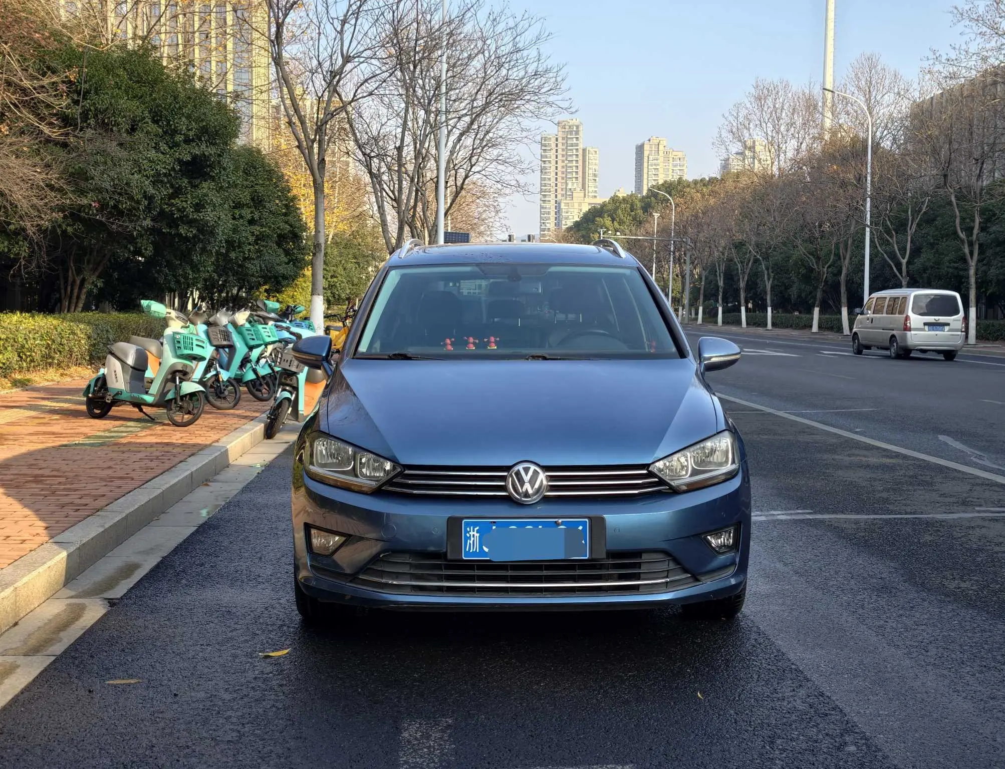 Volkswagen Golf·Jialu  из Китая