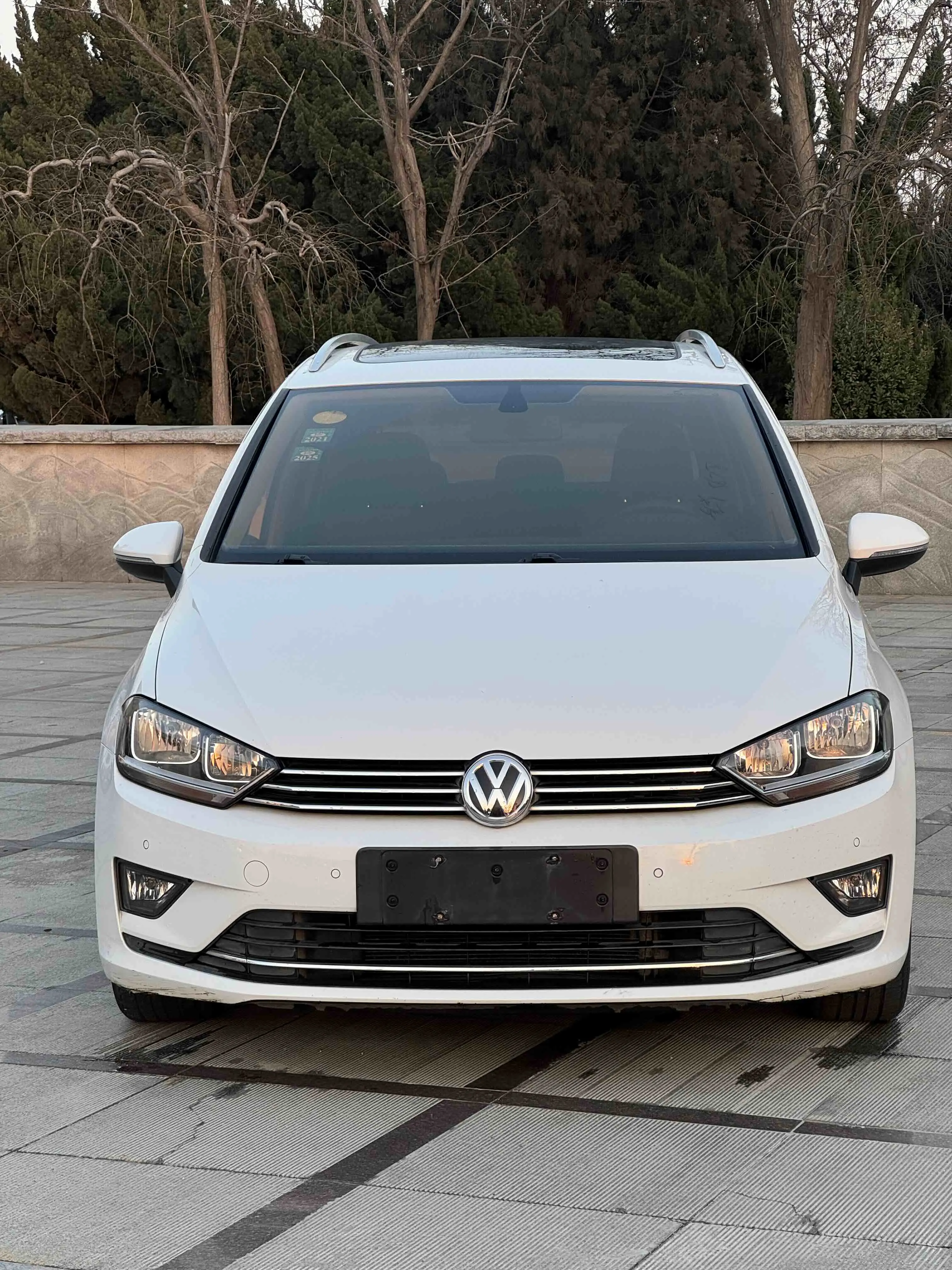 Volkswagen Golf·Jialu  из Китая