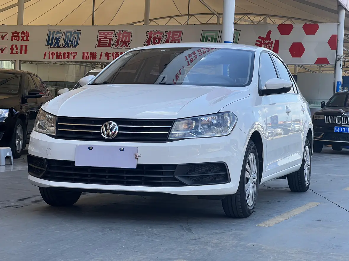 Volkswagen Santana  из Китая