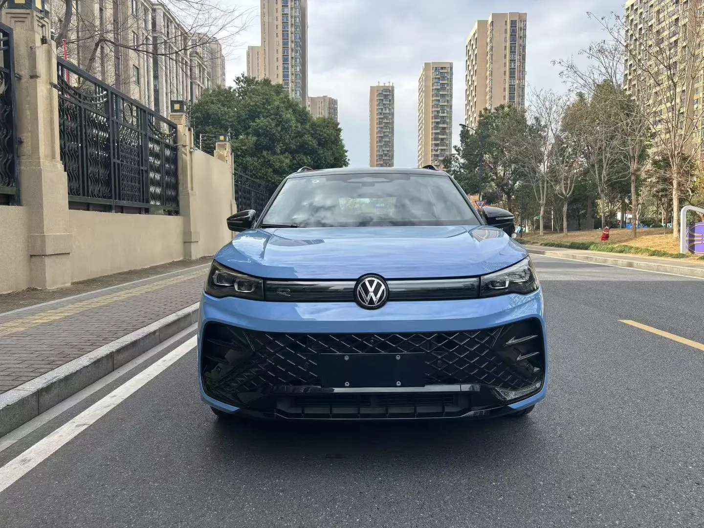 Volkswagen Tiguan L  из Китая