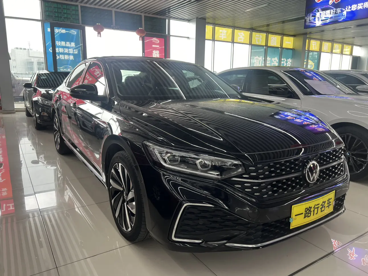 Volkswagen Passat  из Китая