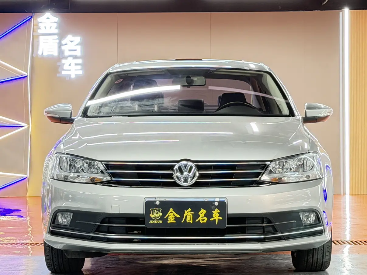 Volkswagen Sagitar  из Китая