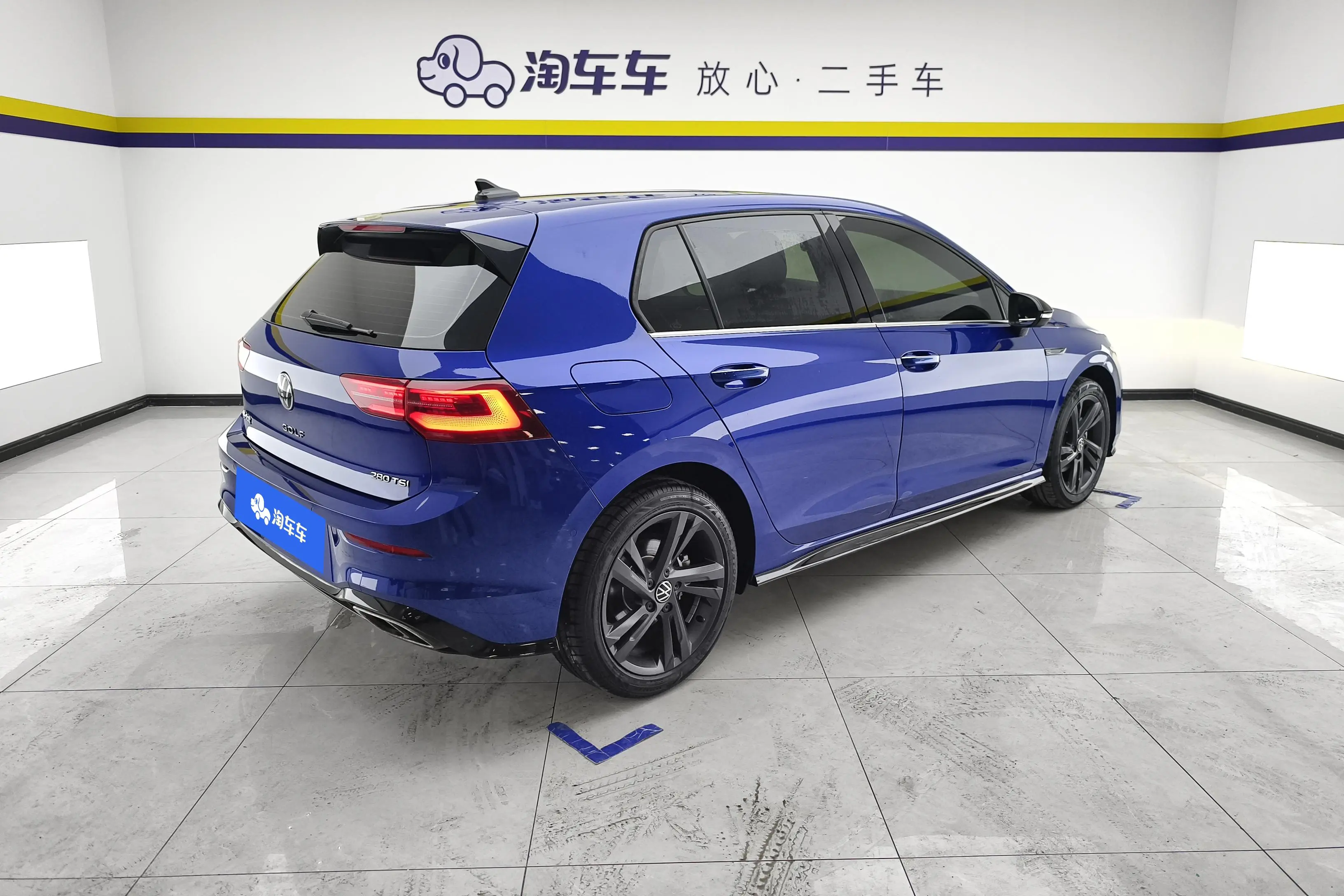 Volkswagen Golf  из Китая