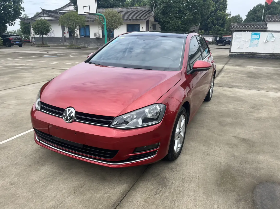 Volkswagen Golf  из Китая