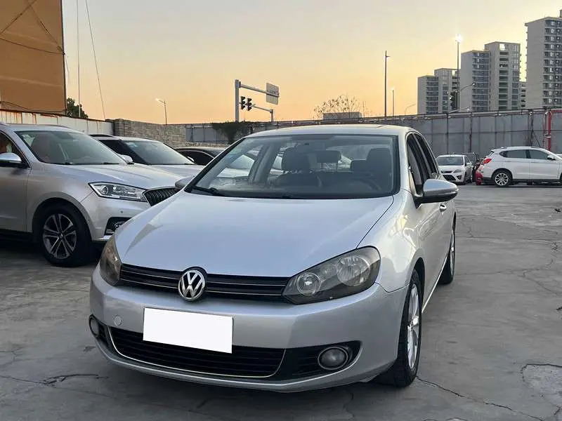 Volkswagen Golf  из Китая