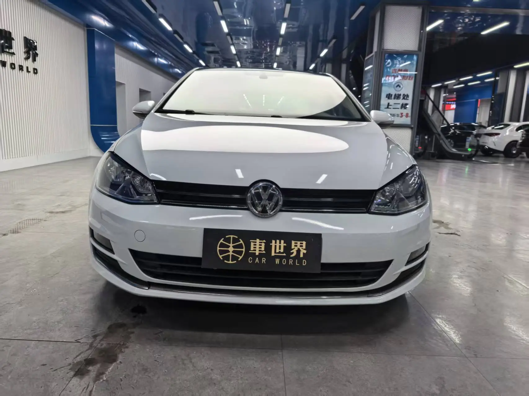 Volkswagen Golf  из Китая