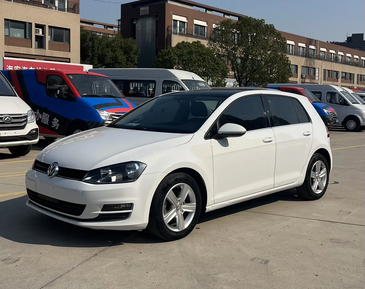 Volkswagen Golf  из Китая