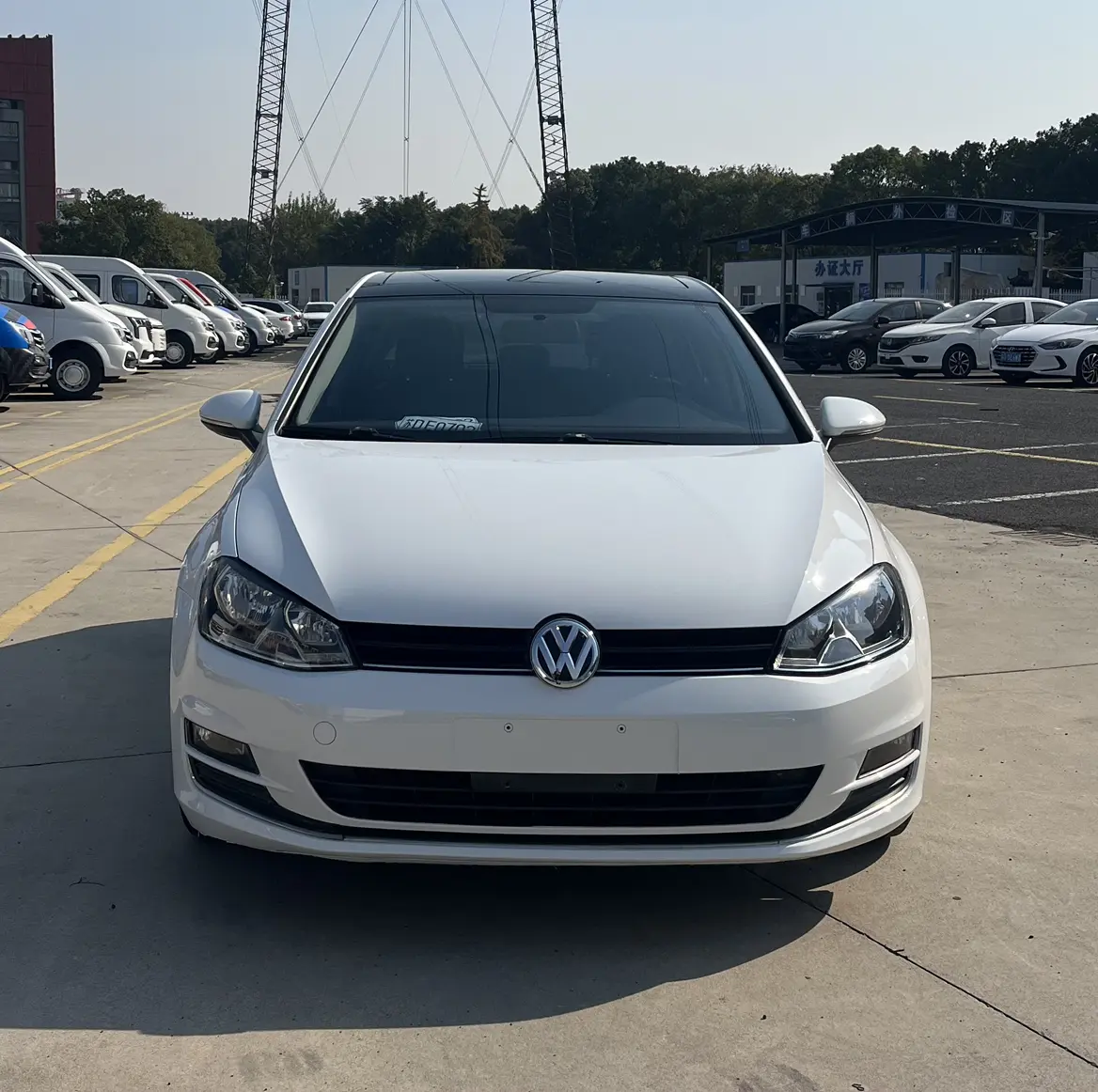 Volkswagen Golf  из Китая
