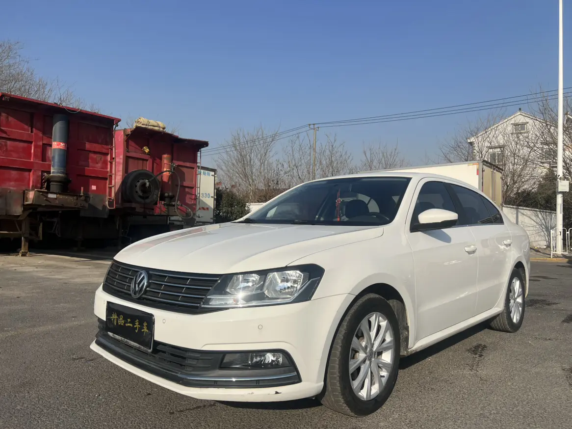 Volkswagen Lavida  из Китая