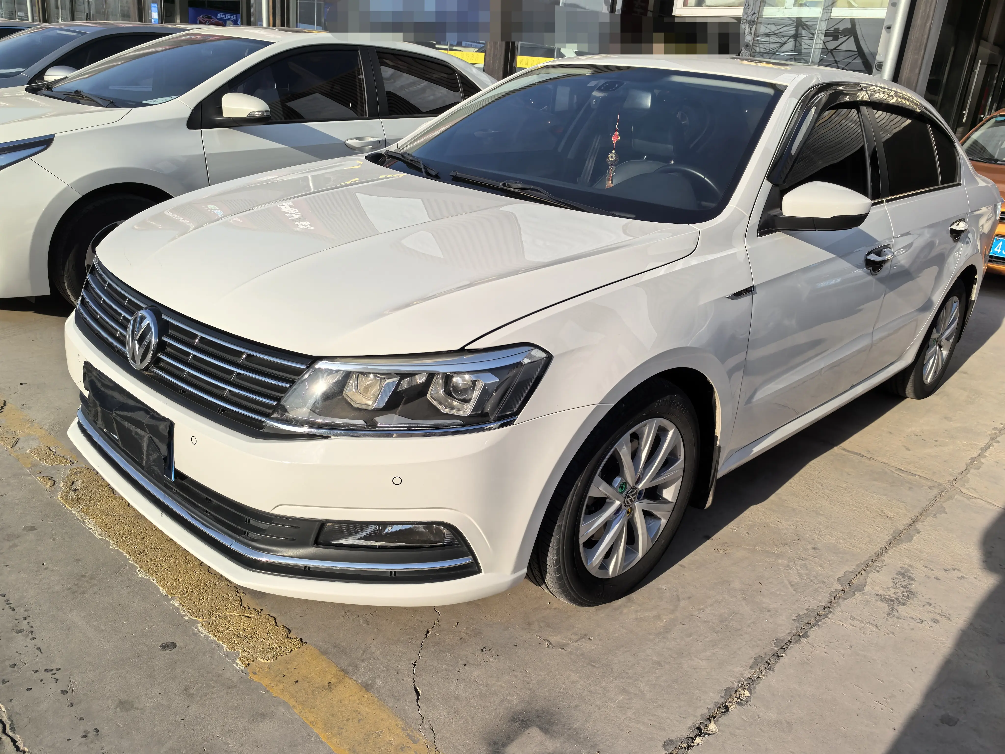 Volkswagen Lavida  из Китая